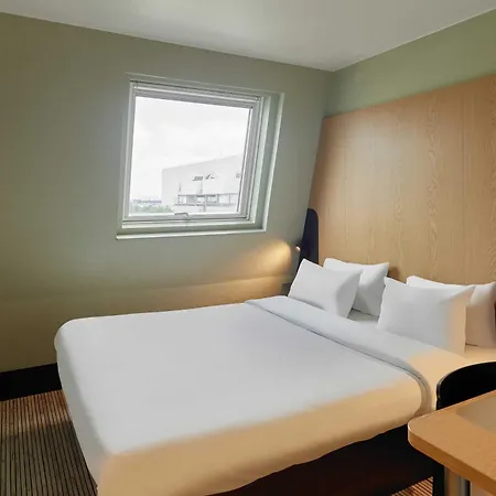 B&B Hotel Paris Est Bobigny Universite Exterior photo
