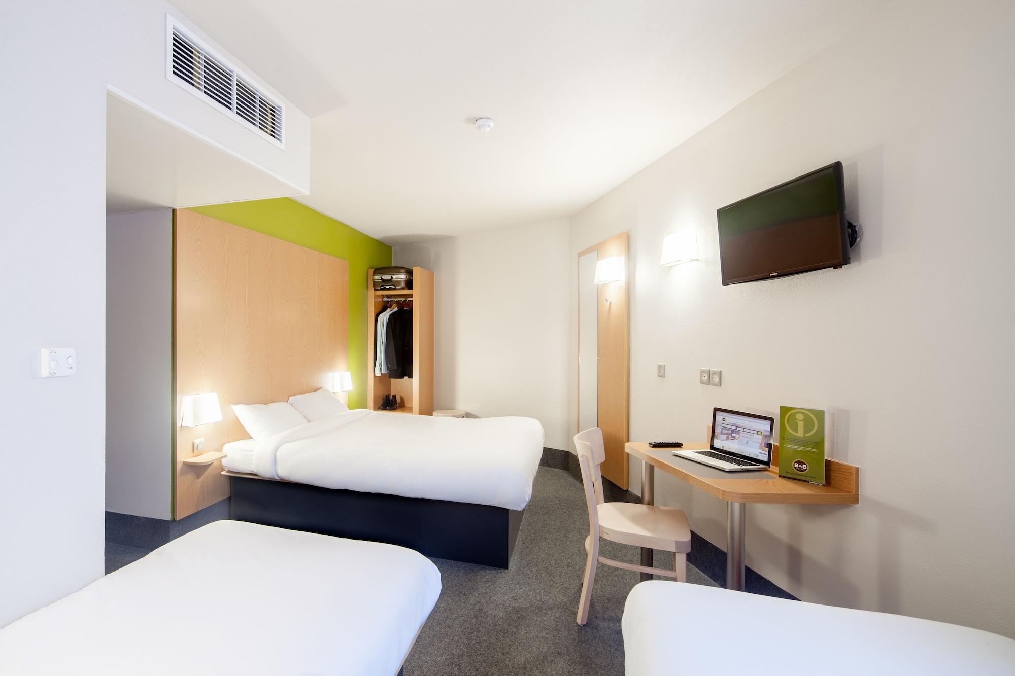 Hotel Paris Est 2*