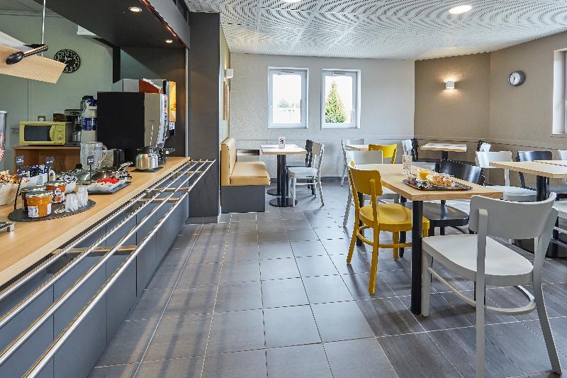Paris Est Hotel 2*